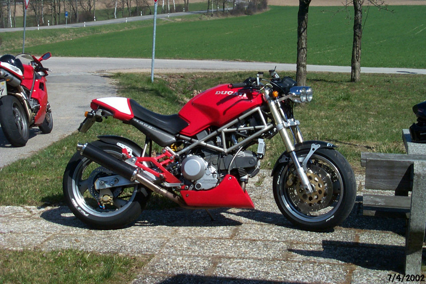 Ducati Monster M900 BJ 94