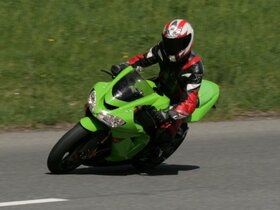 ZX-10R Action Shots