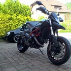 Ducati Hypermotard 821